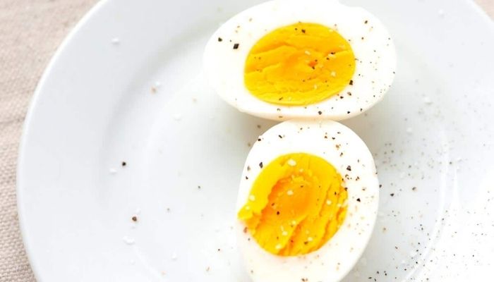  Hard-Boiled Eggs